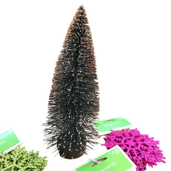 Bottlebrush Christmas Tree and Sparkle Ornaments Decorations DH641 - Picture 6 of 7